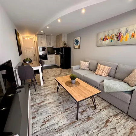 Inside Club Atlantis Resort- Fabulous * 아데제